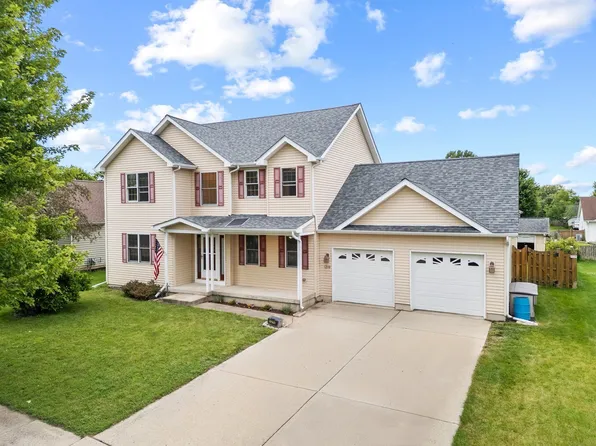 1210 Orchard Ln, Harvard, IL 60033