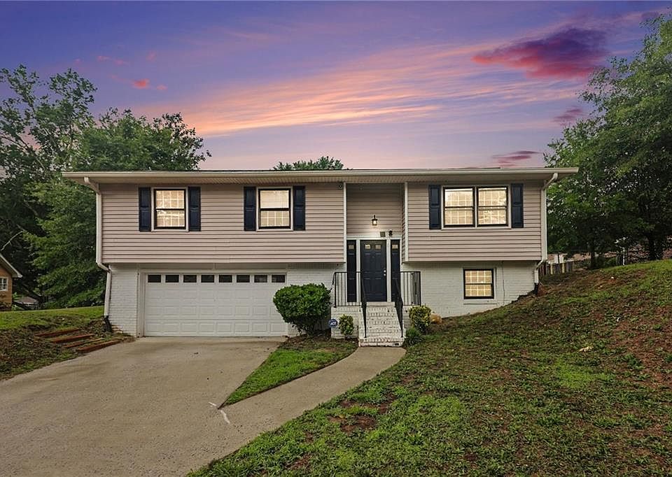 1st image of 2120 Sandgate Cir