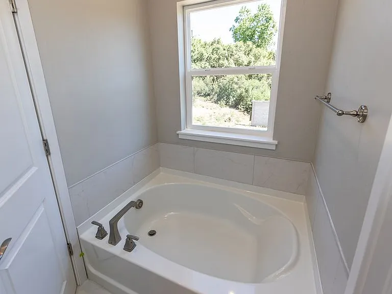 5365 Sky Top Ln — Photo 12
