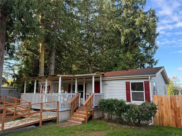 3250 East Harbor, Langley, WA 98260