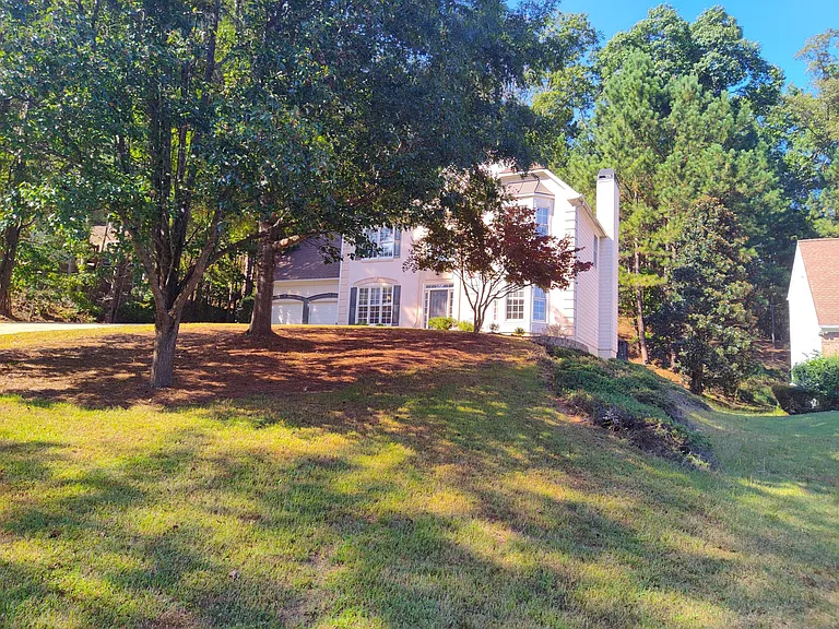 2015 Aldbury Ln — Photo 3