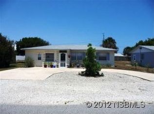 810 E 7th Ave, New Smyrna Beach, FL 32169