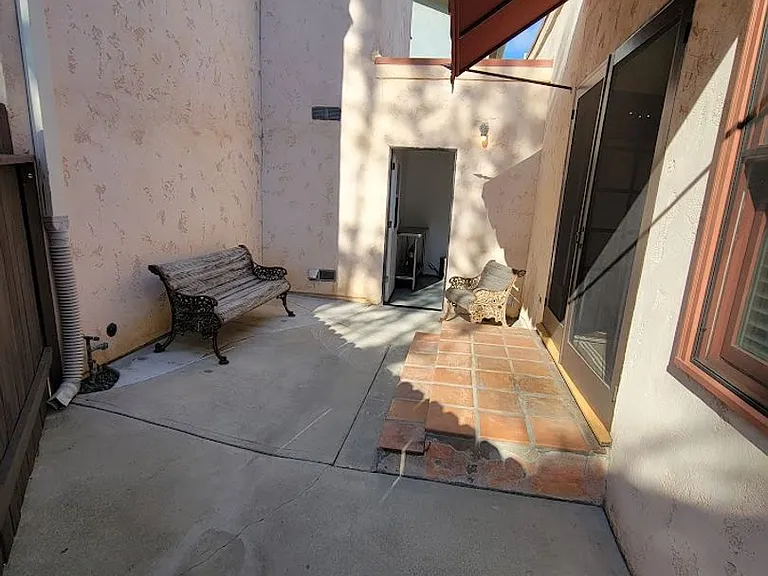 321 Grand Ave — Photo 52