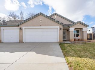 42531 La Gabriella Dr, Quartz Hill, CA 93536