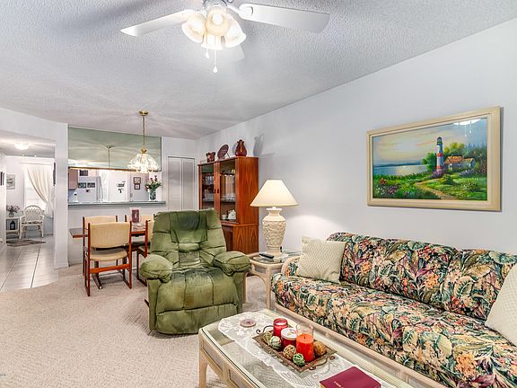4th image of 1735 Harrison St APT 132