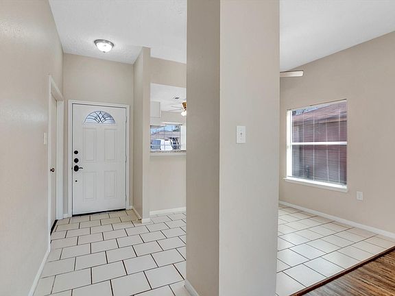 5th image of 20235 Apache Gardens Ln