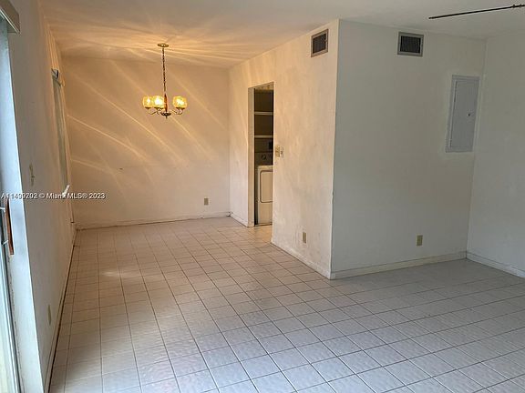 4th image of 1778 SW 81st Ter #2-37