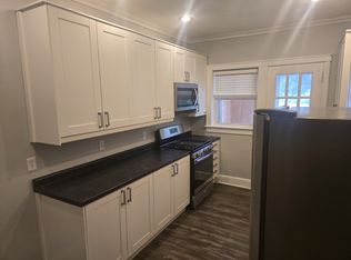 2021 Broadway #2, Rockford, IL 61104