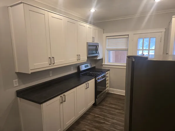 2021 Broadway #2, Rockford, IL 61104