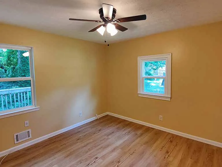 2399 Melody Ln NW — Photo 12