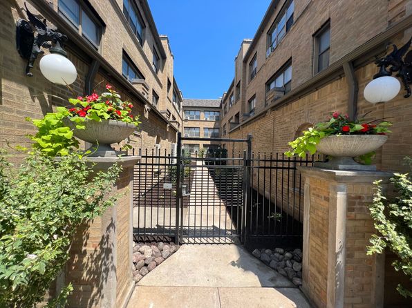 1008 Curtiss St #8-C2