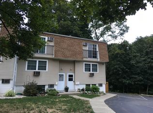 6 Forge Gate Dr APT G7, Cold Spring, NY 10516