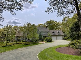 20 Stone Ridge Rd, North Attleboro, MA 02760
