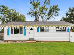 417 Sterling Cir, Berea, OH 44017