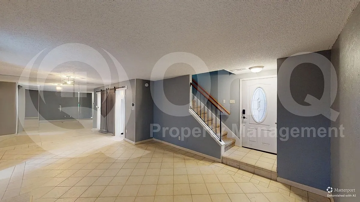 3 bed, 2.0 bath, 1176 sqft, $2,199 — Photo 4