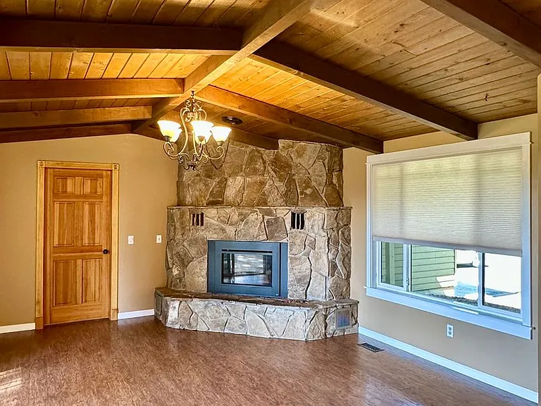 21700 Stud Ct — Photo 33