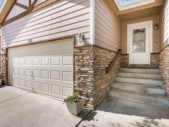 3rd image of 148 Beacon Way