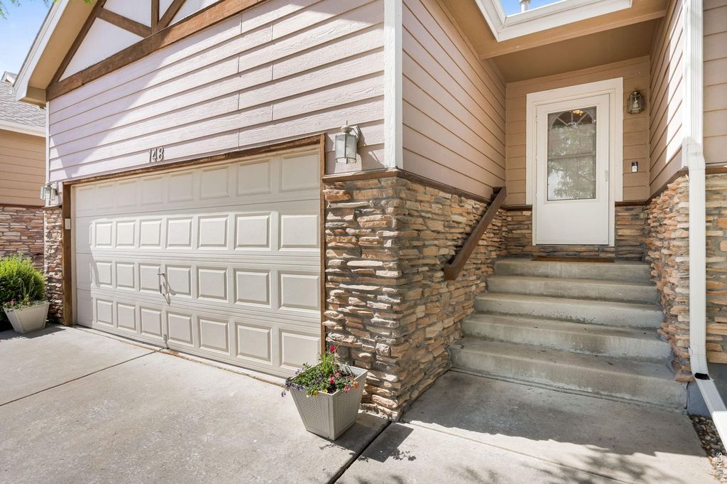 148 Beacon Way