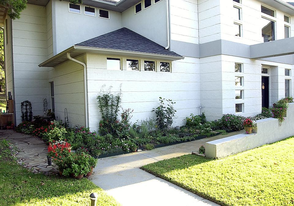 1st image of 2015 Jasmine Cir