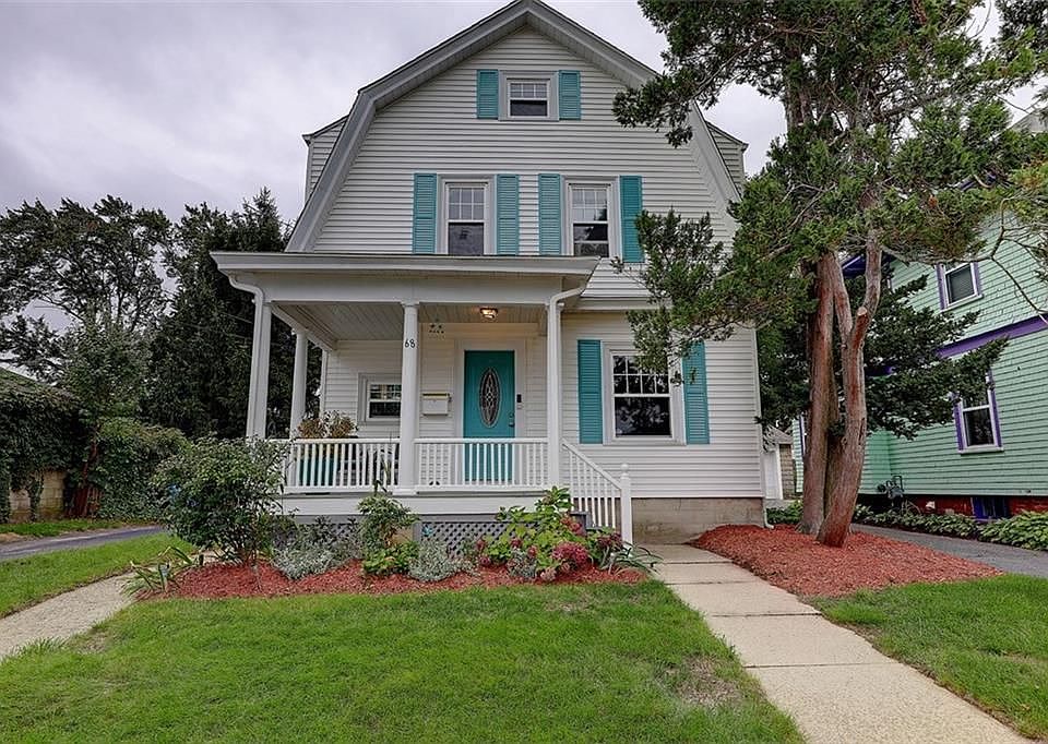 1st image of 68 Bartlett Ave