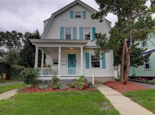 68 Bartlett Ave, Cranston, RI 02905