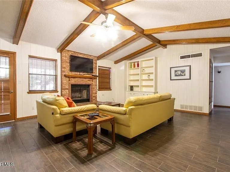 7141 Villa Hermosa Dr — Photo 4