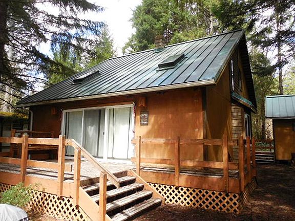 2nd image of 163 Mount Rainier Dr