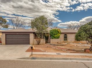 9704 Admiral Dewey Ave NE, Albuquerque, NM 87111