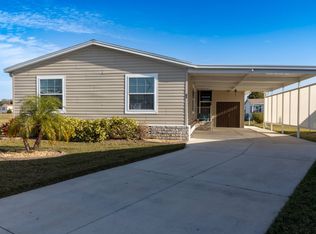 82 Sago Palm Way, Winter Haven, FL 33880