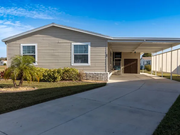 82 Sago Palm Way, Winter Haven, FL 33880