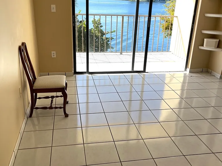 17878 N Bay Rd #206 — Photo 5