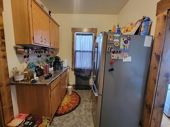 3rd image of 1118 S Washington Ave #2