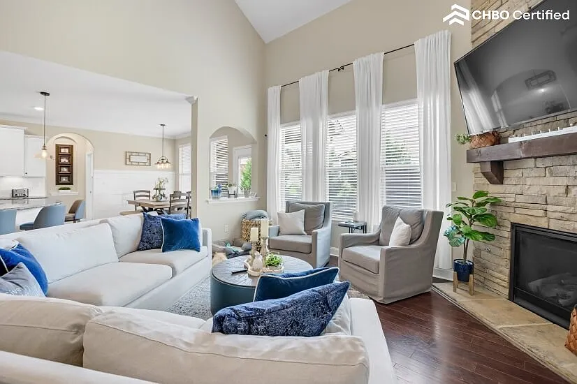 Fully Furnished in Suburban Nashville — Photo 4