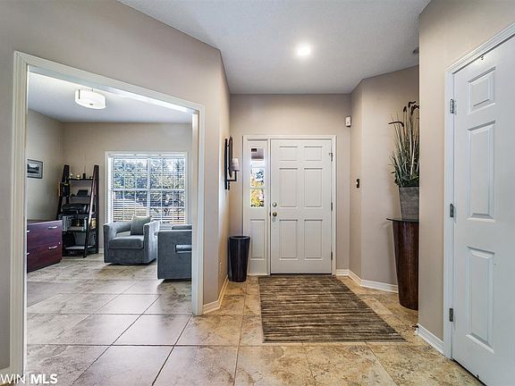 4th image of 30915 Wellington Ct