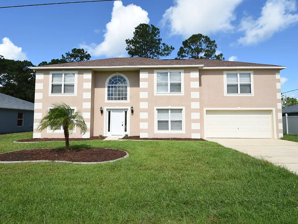 27 Riverdale Ln