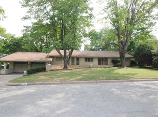 2901 E 39th St S, Tulsa, OK 74105