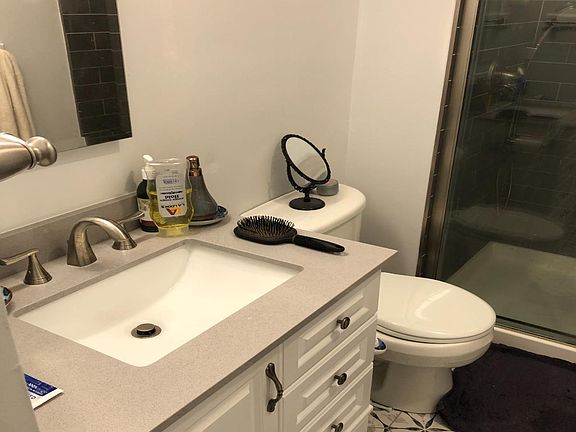 4th image of 137 Mamaroneck Ave #3
