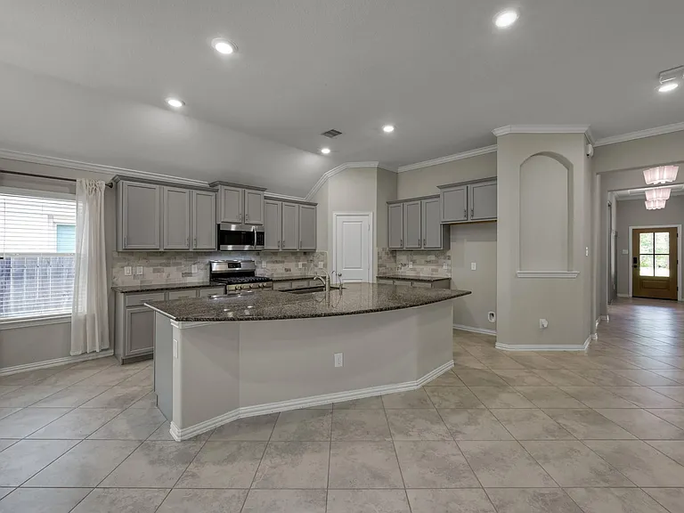 122 S Bearkat Ct — Photo 5