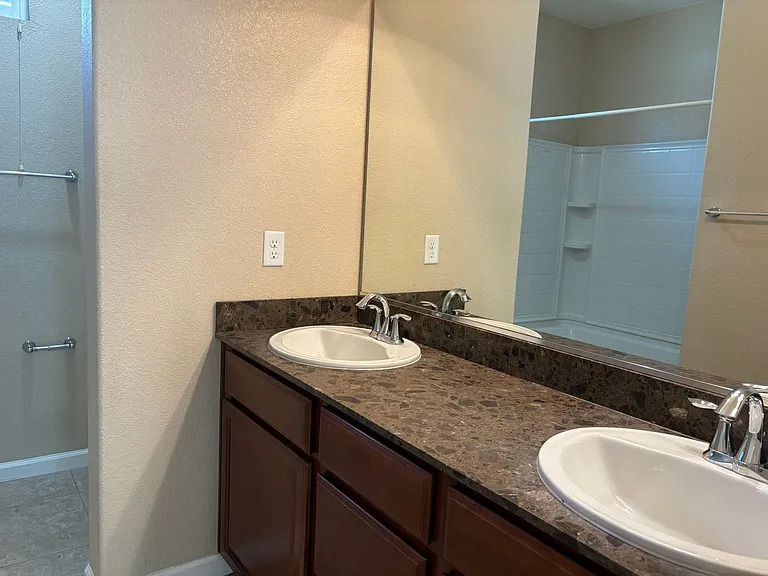 2051 Virginia Lake Way — Photo 14