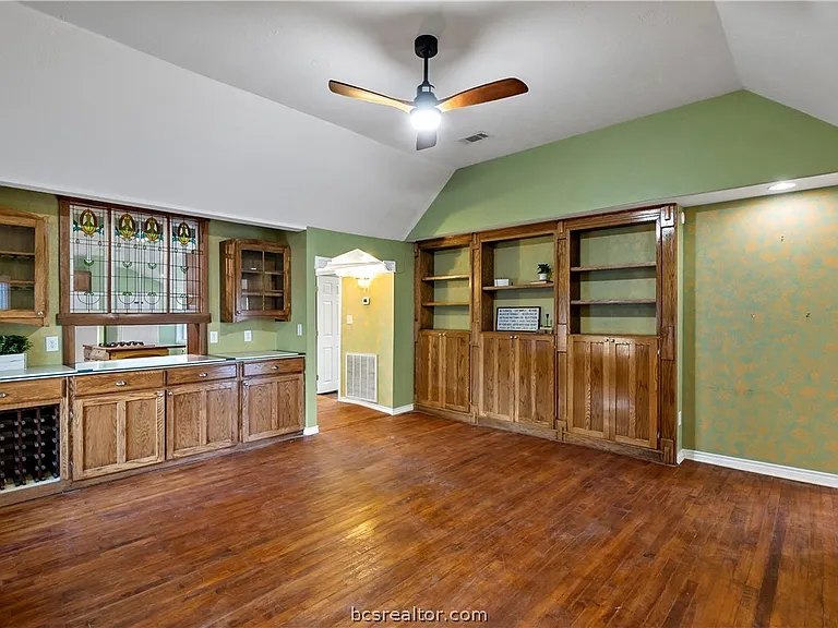 8111 S FM 2038 — Photo 4