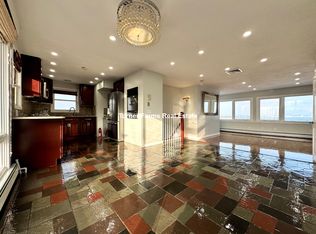 62 Upland Rd APT 3, Winthrop, MA 02152