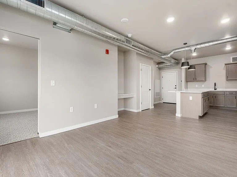 Farmstead Apartments — Photo 44