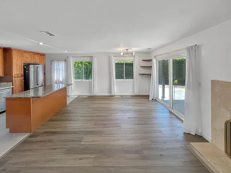 13902 Powers Rd — Photo 12