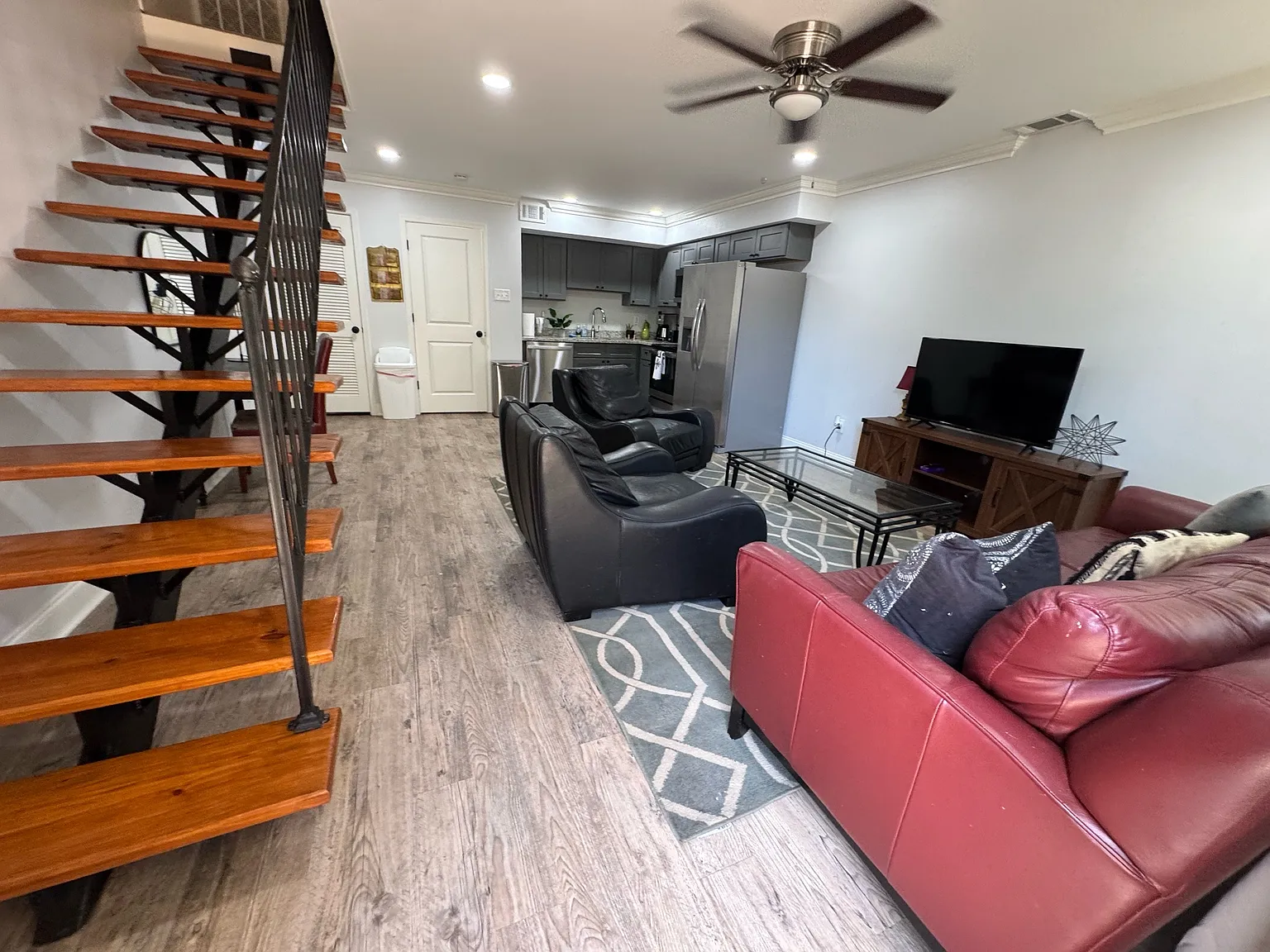 2413 Houma Boulevard - E — Photo 3