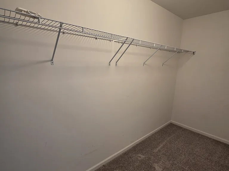 29463 Woodpark Cir — Photo 14