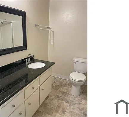 22782 Vermont St #3 — Photo 6