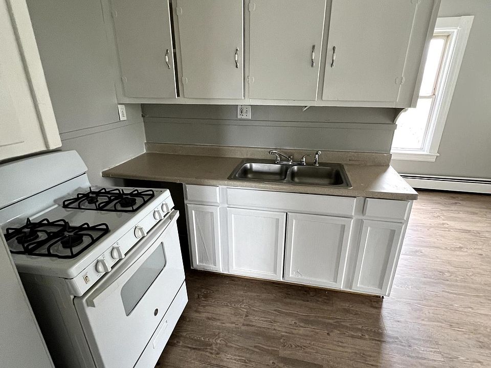 1st image of 34-36 Cheney Pl #3F