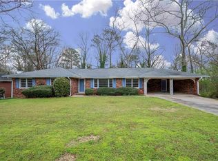 215 Spring Dr, Roswell, GA 30075