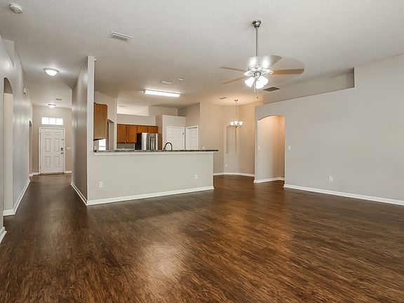 4th image of 11829 Parker Lakes Dr