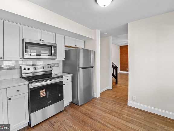 4th image of 149 Greentree Rd